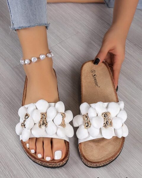 Women's summer slippers White