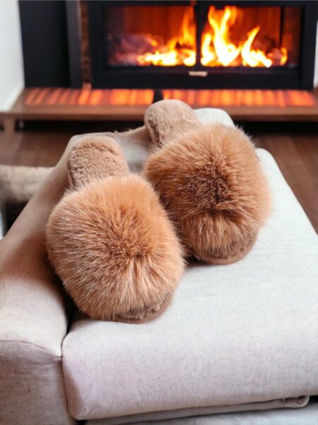 Warm fluffy indoor slippers Brown