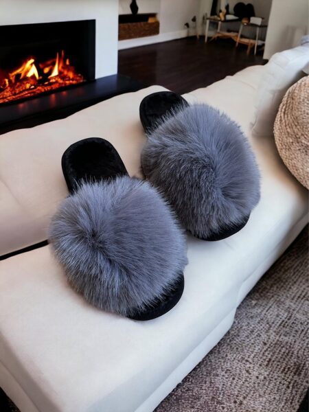 Warm fluffy indoor slippers Grey